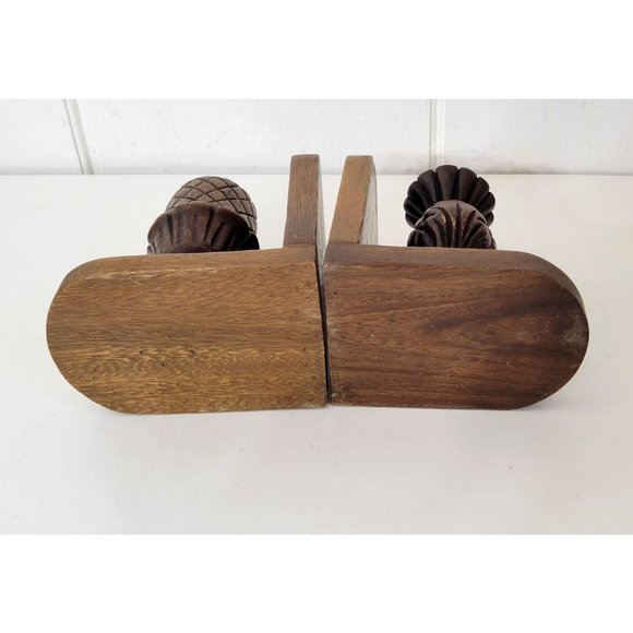 Wood Bookends with Pineapple Finials - Picture 4 of 5